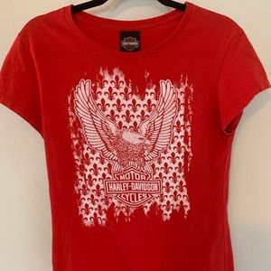 Harley Davidson women’s tee.